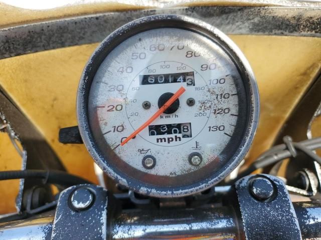 2004 Honda VT1100 C2