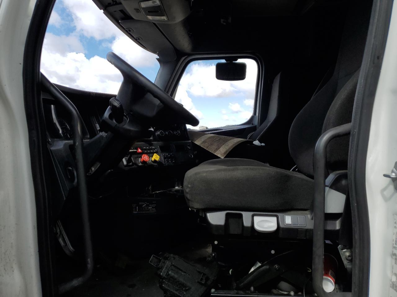 2024 Freightliner Cascadia 126 Semi Truck