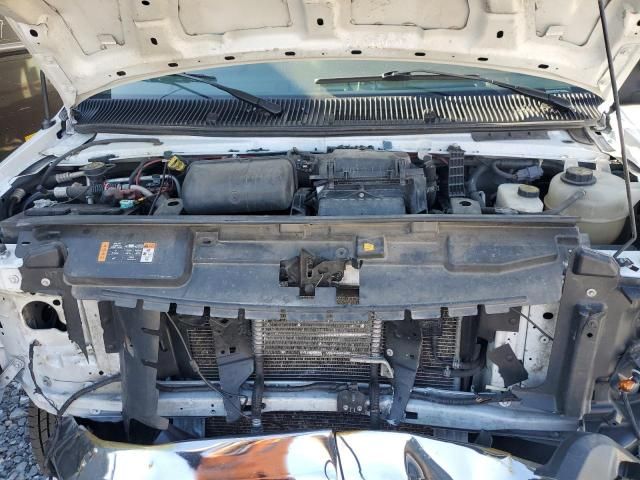 2023 Ford E450 BOX Truck