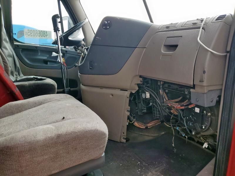 2016 Freightliner Cascadia 125 Semi Truck