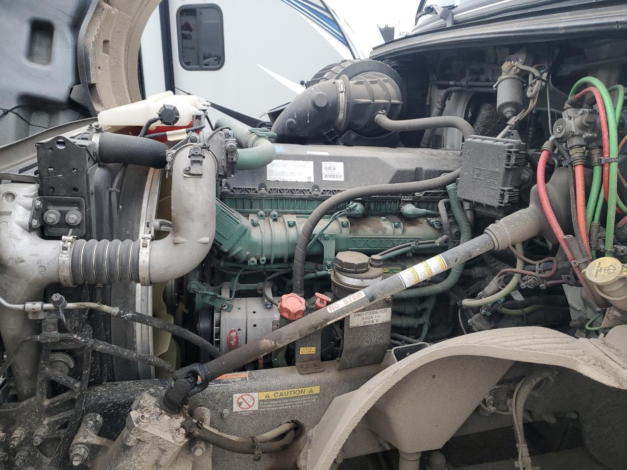 2022 Volvo VNL Semi Truck
