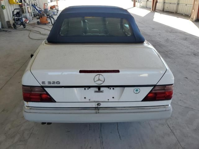 1995 Mercedes-Benz E 320