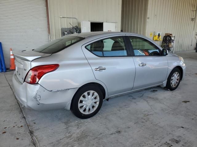 2013 Nissan Versa S