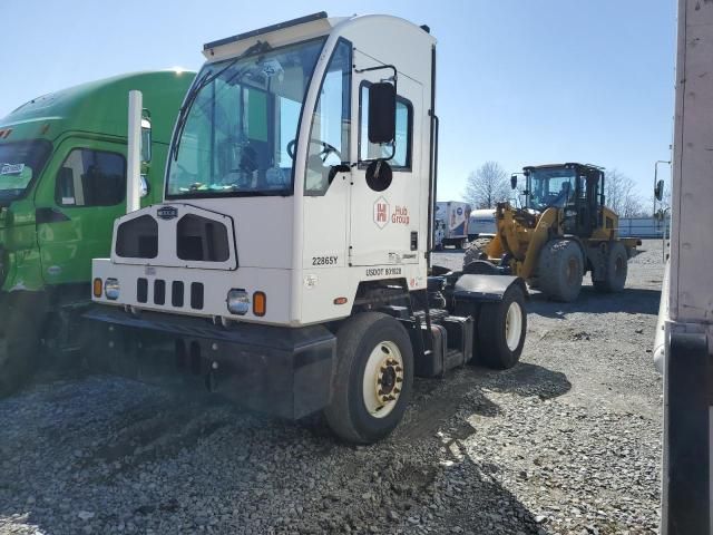 2018 Autocar Llc 2018 Autocar Yard Truck