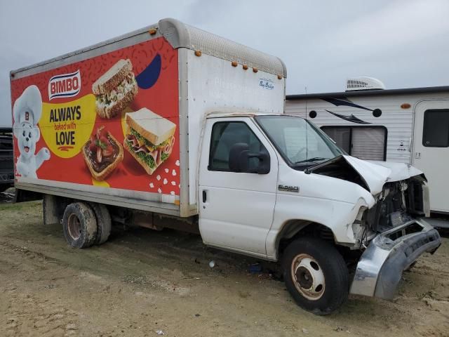 2008 Ford Econoline E350 Super Duty Cutaway Van