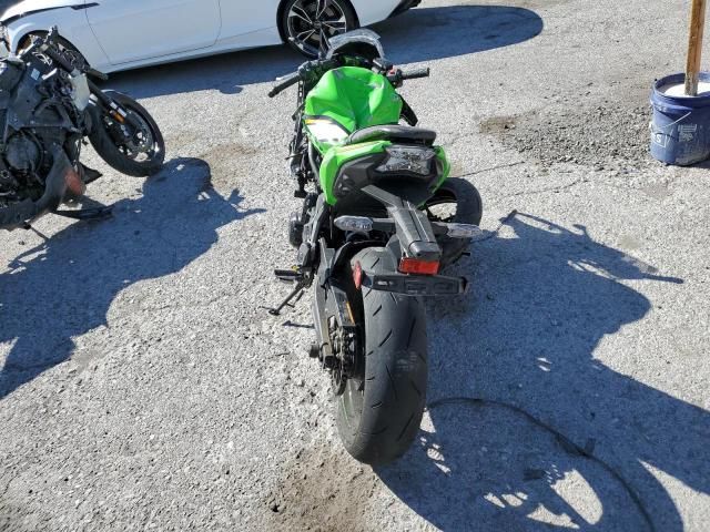 2025 Kawasaki EX650 P