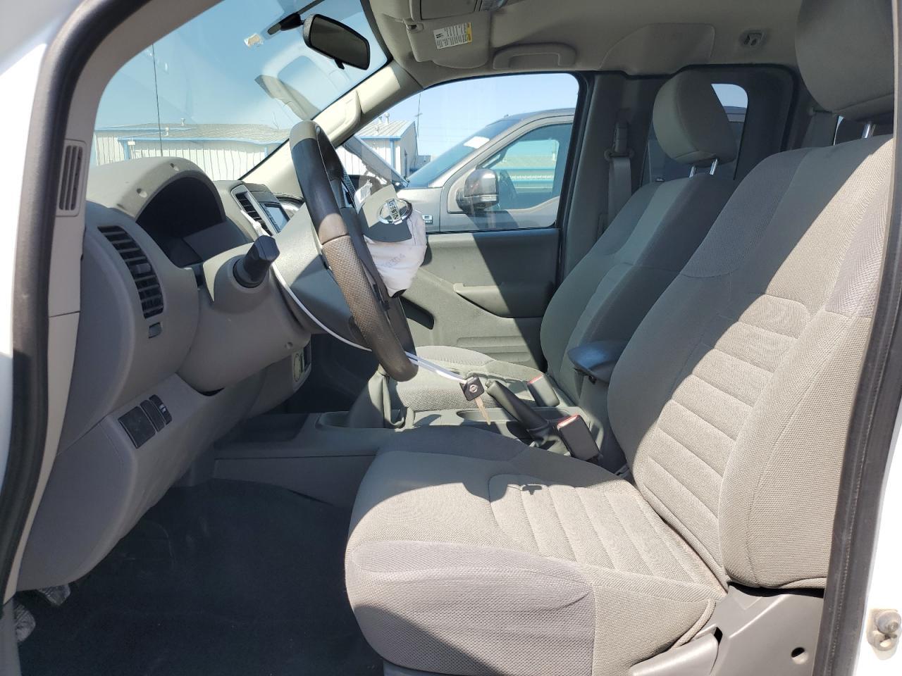 2019 Nissan Frontier s