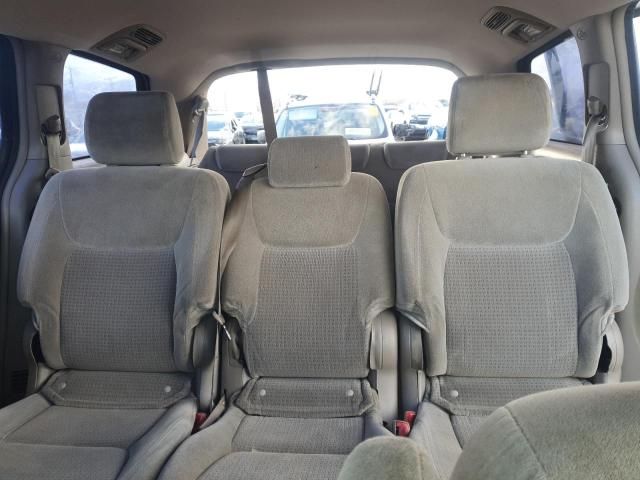 2006 Toyota Sienna CE