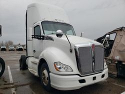 Kenworth Vehiculos salvage en venta: 2014 Kenworth T680 Semi Truck