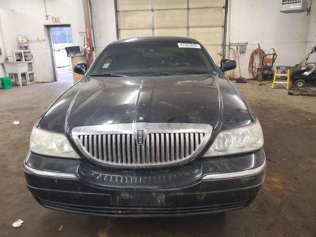 2010 Lincoln Town Car Executive L