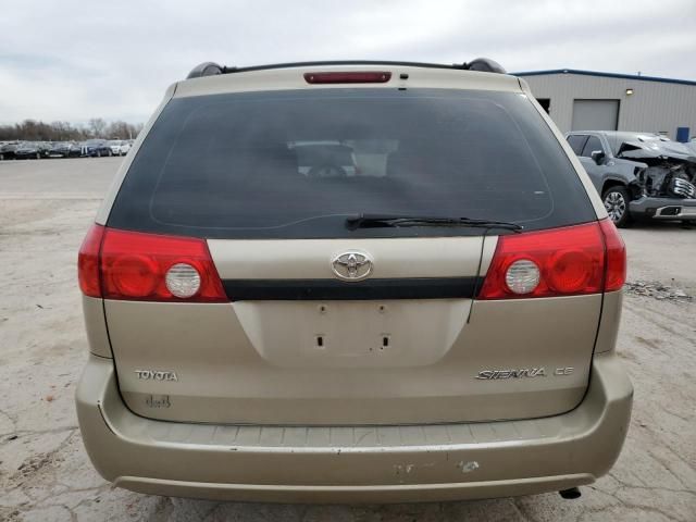 2008 Toyota Sienna CE