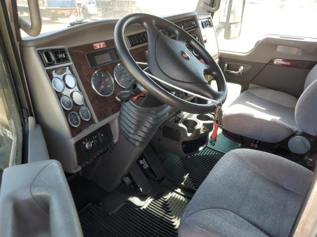 2017 Kenworth Construction T270