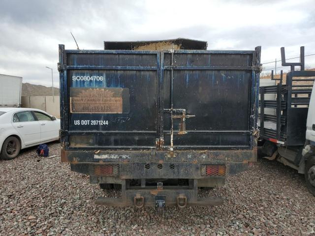 2004 Isuzu NPR