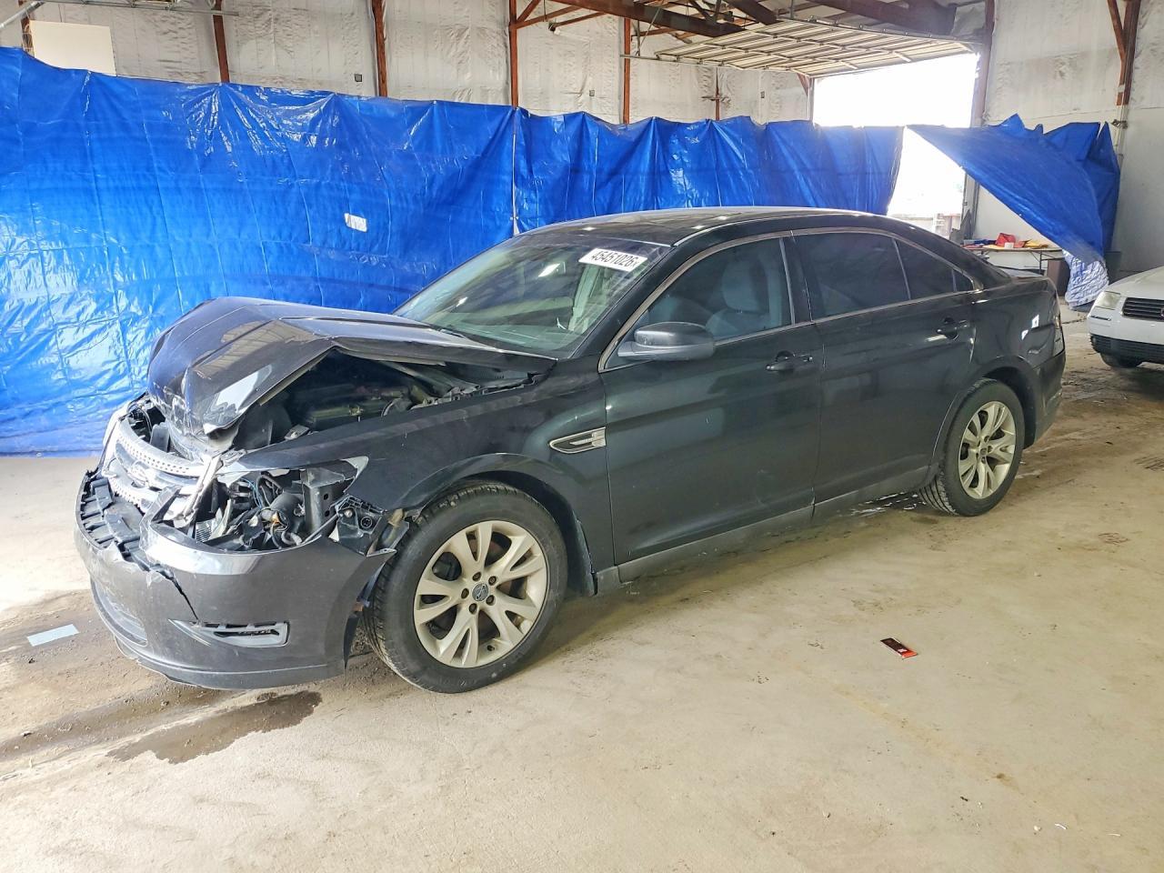 2010 Ford Taurus sel