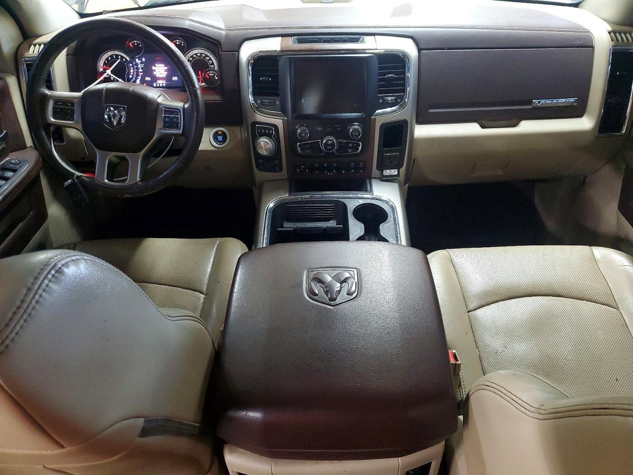 2016 Dodge 1500 Laramie 3.0L V6 Tdsl Crew Cab