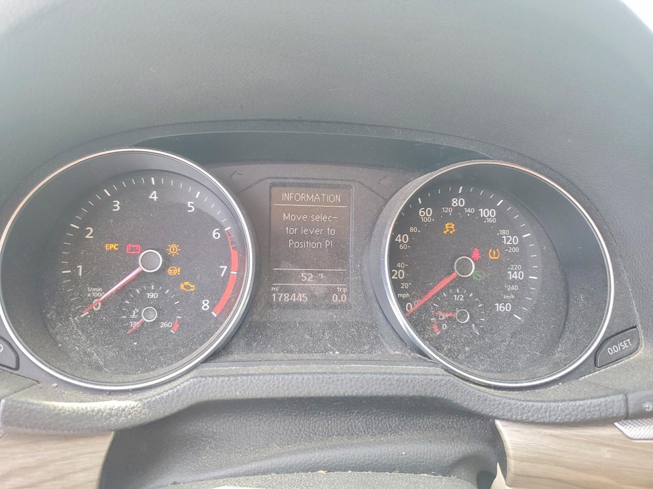 2016 Volkswagen Passat se