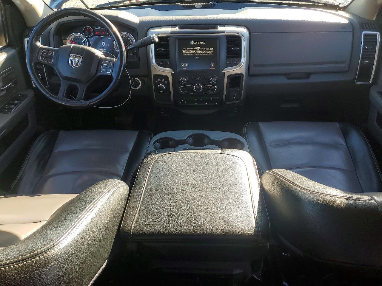 2013 Dodge RAM 1500 SLT