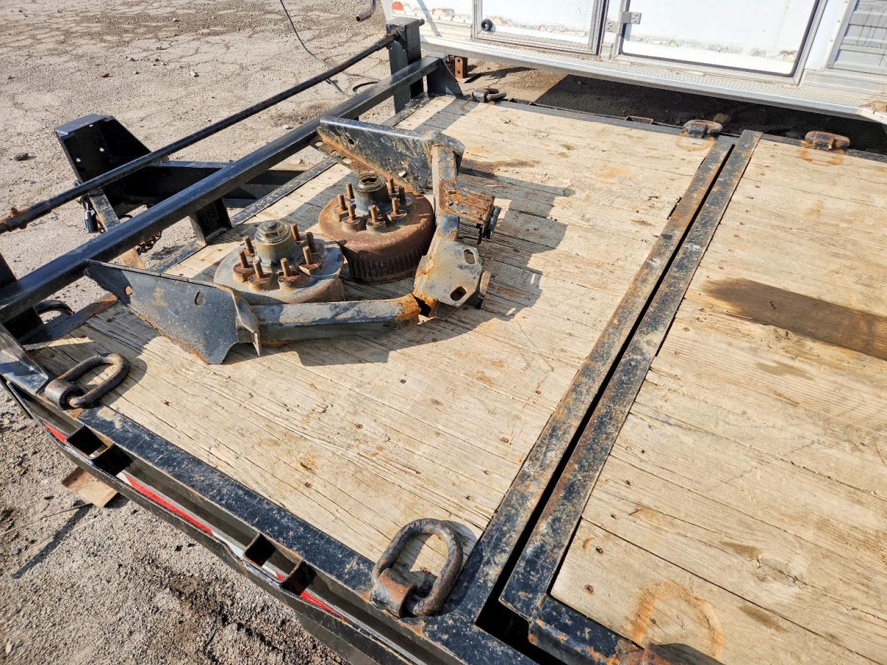 2018 Sure-Trac Equipment Trailer