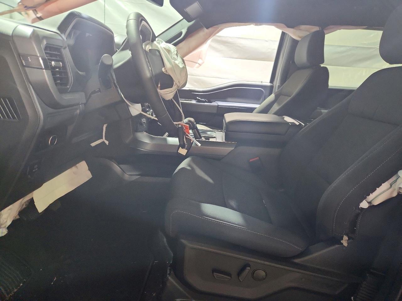 2025 Ford F150 XLT