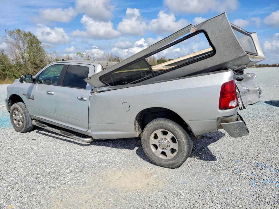 2016 Ram Trucks 3500 SLT