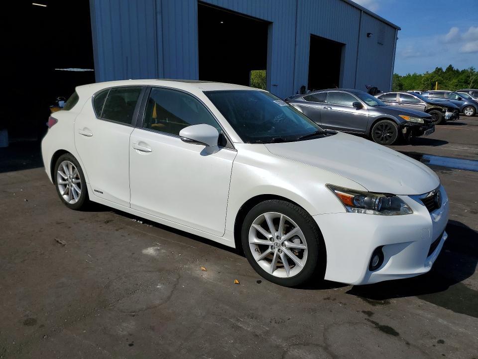 2013 Lexus Ct 200h Base