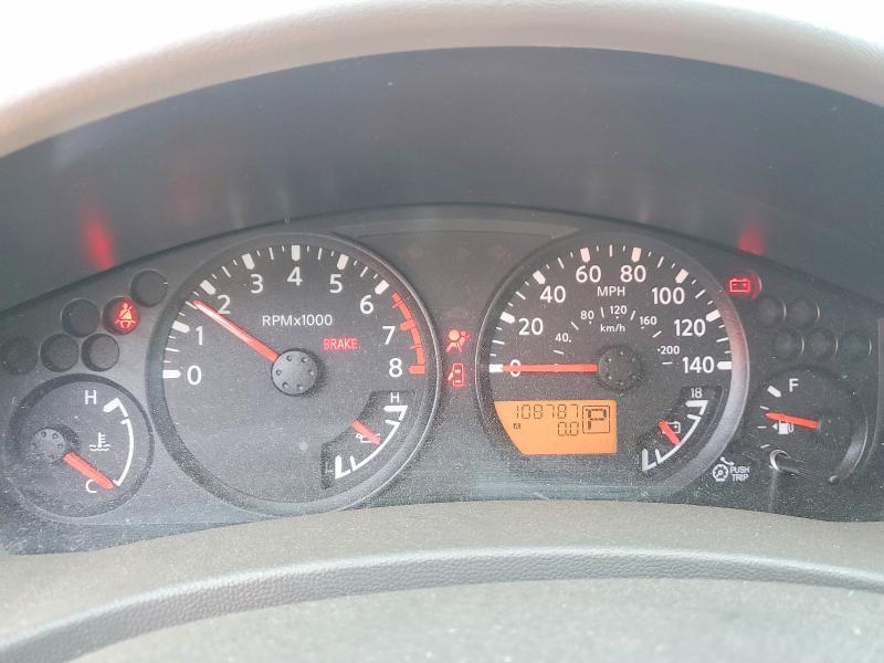 2016 Nissan Frontier sv