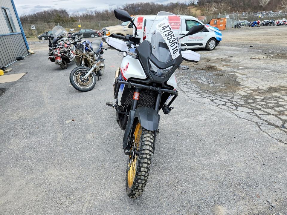 2025 Honda XL750