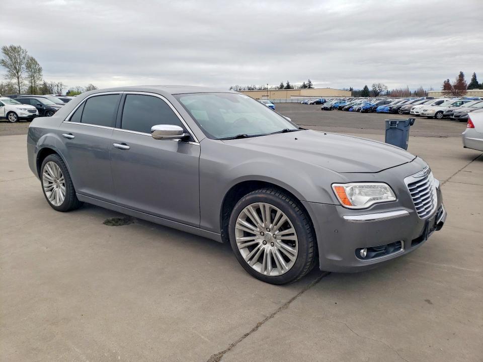 2011 Chrysler 300c