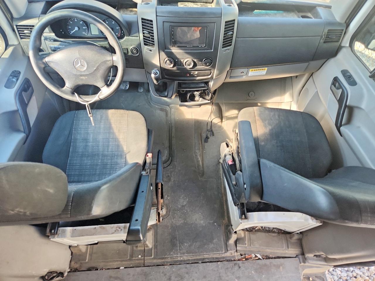 2014 Mercedes-Benz Sprinter 2500