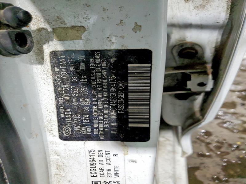 2016 Hyundai Accent se