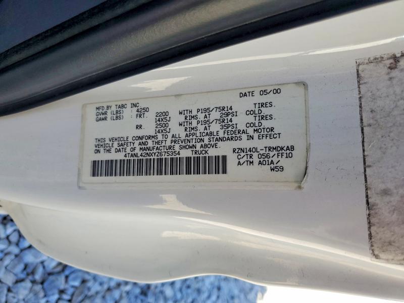 2000 Toyota Tacoma Base