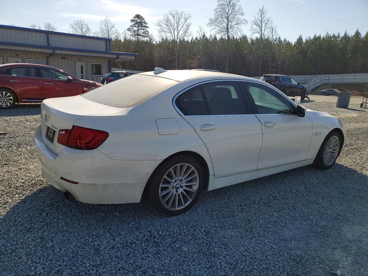 2012 BMW 535 i