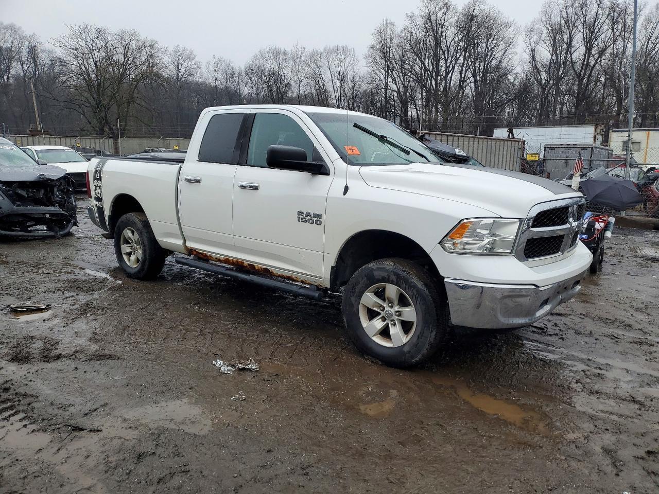 2016 Dodge Ram 1500 slt