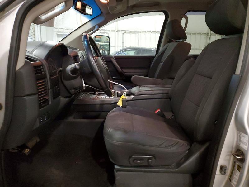 2012 Nissan Titan SV