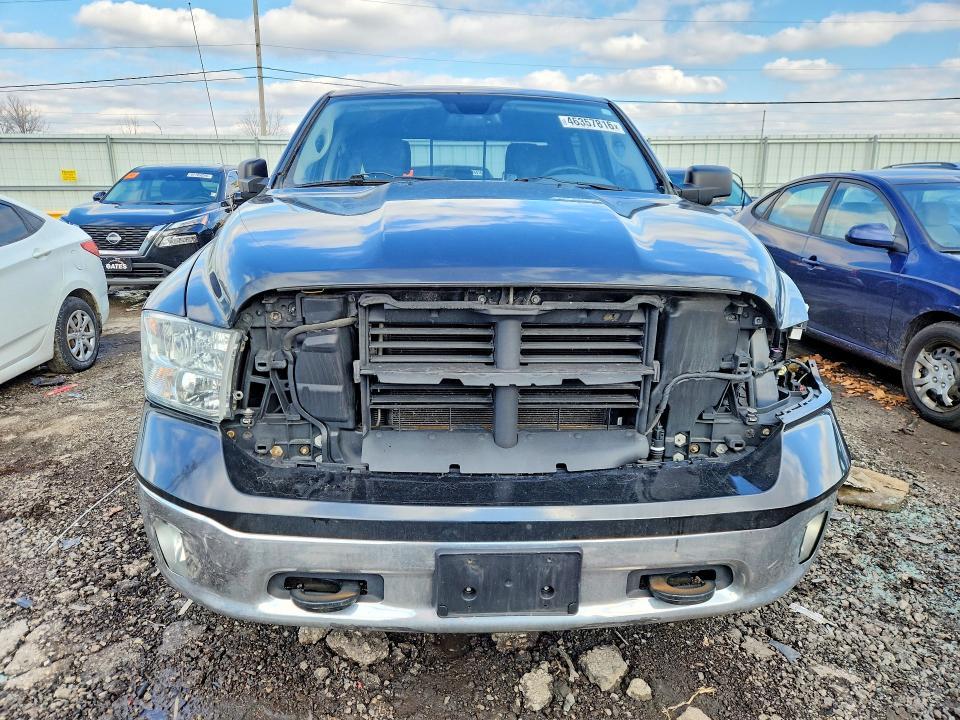 2015 Dodge RAM 1500 SLT