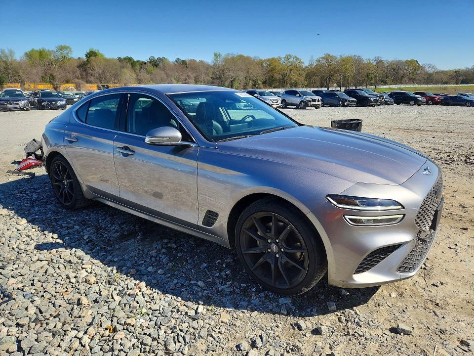 2023 Genesis G70 2.0t
