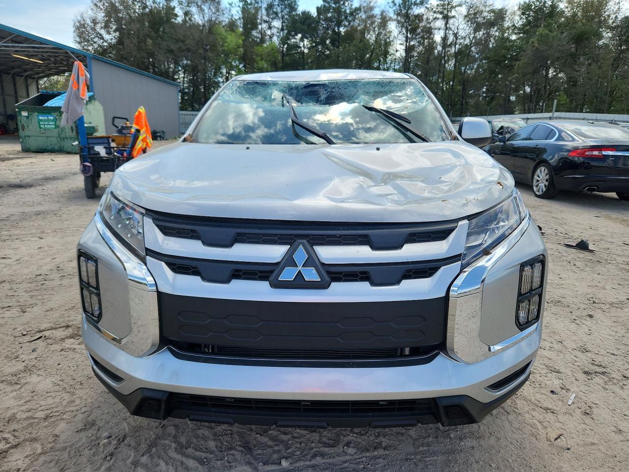 2025 Mitsubishi Outlander