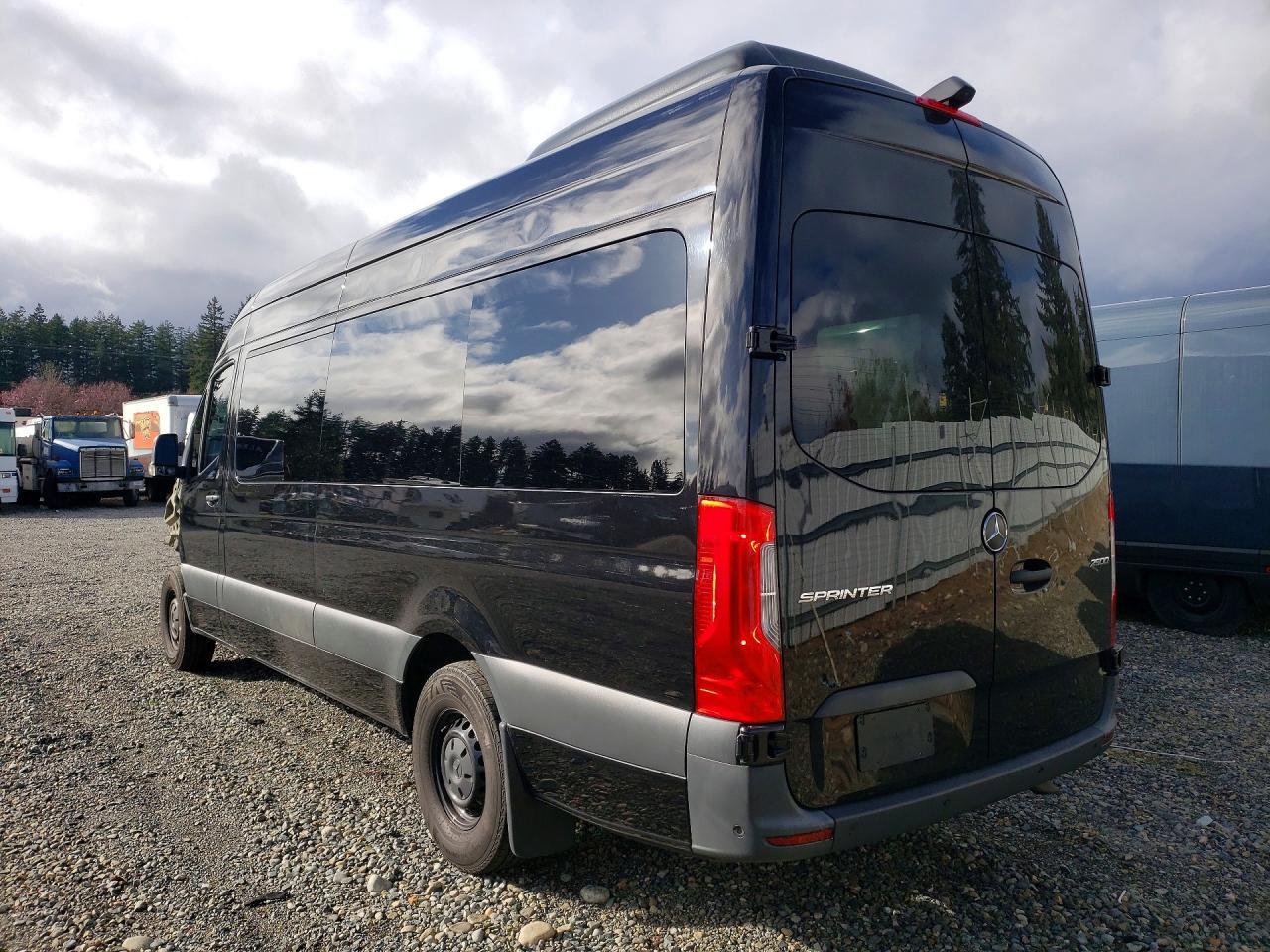 2023 Mercedes-Benz Sprinter 2500