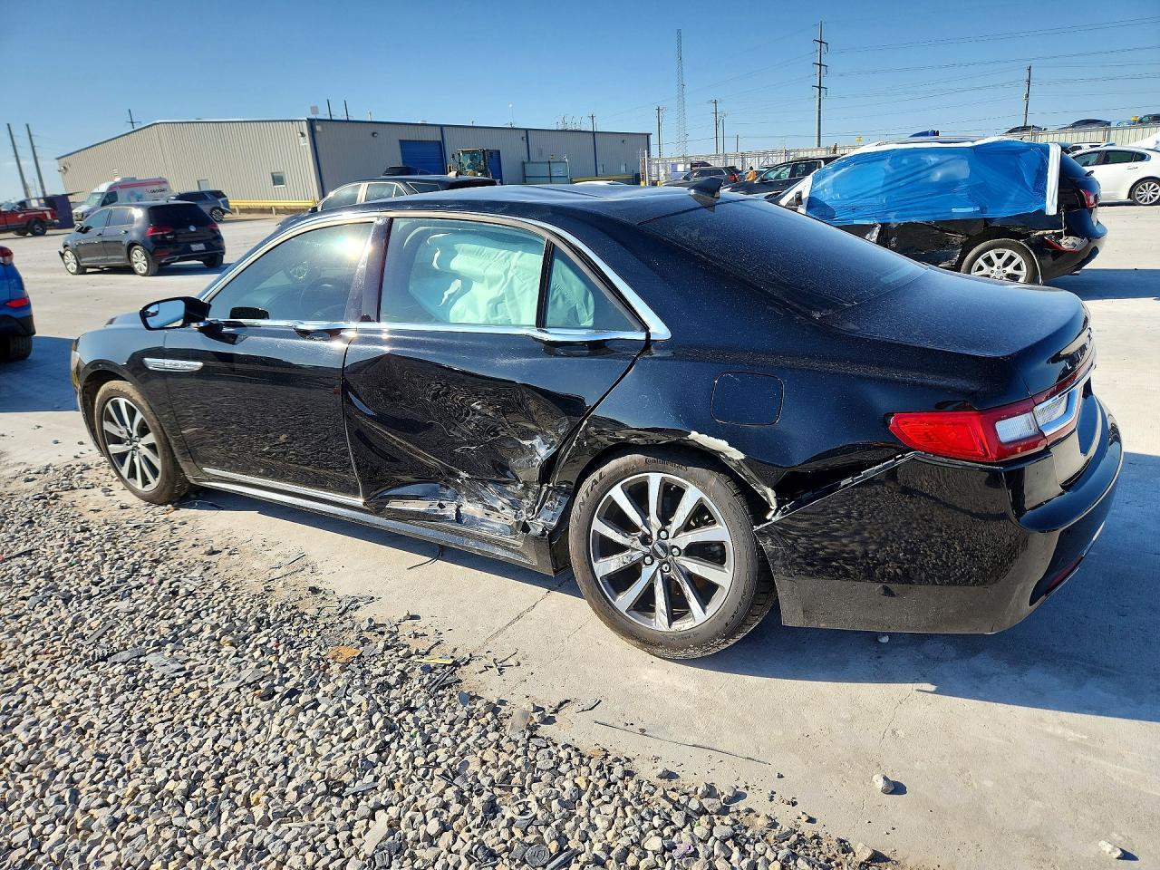 2018 Lincoln Continental Premiere
