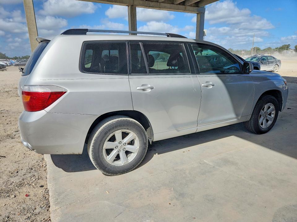 2010 Toyota Highlander se