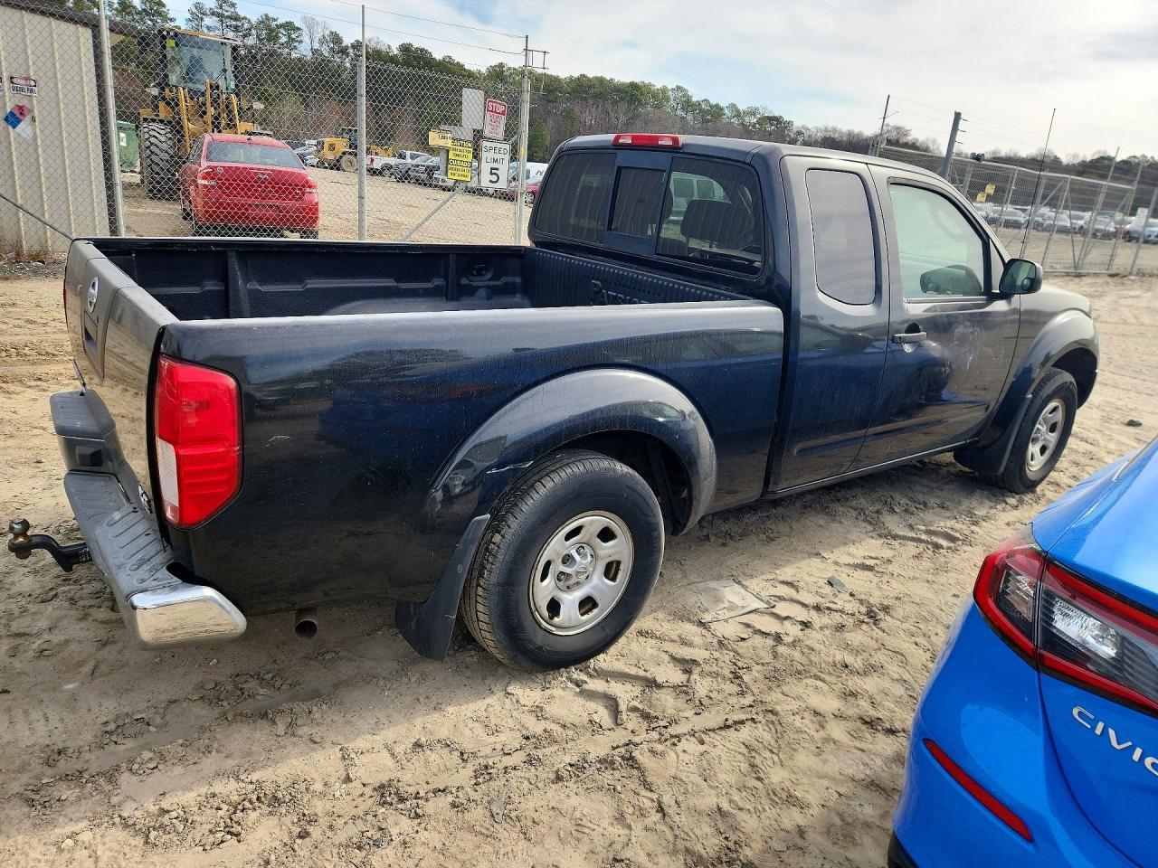 2006 Nissan Frontier XE