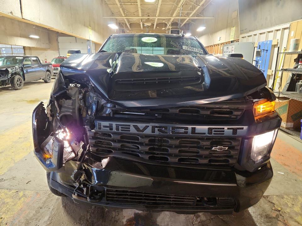 2021 Chevrolet Silverado K2500 Custom