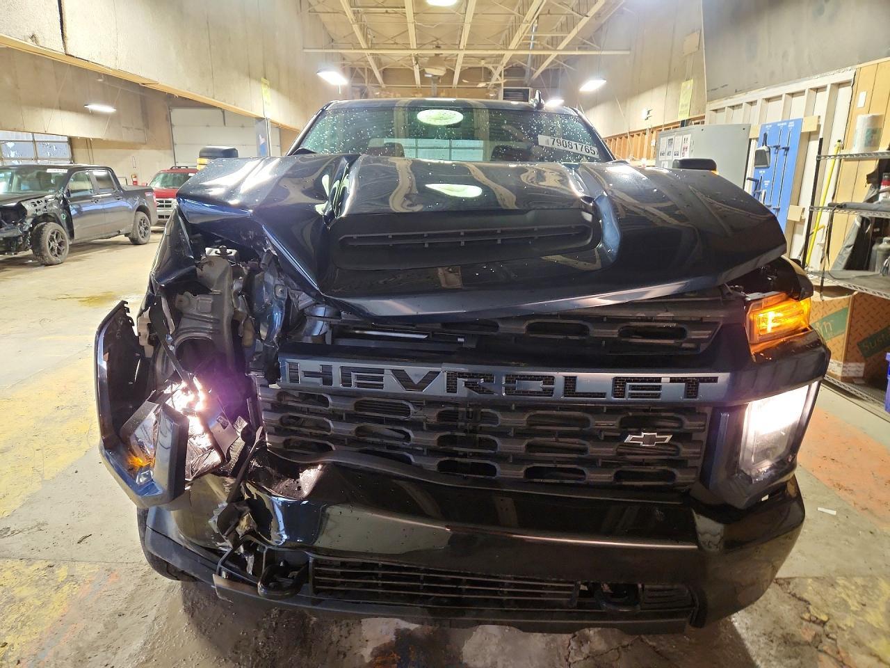 2021 Chevrolet Silverado K2500 Custom