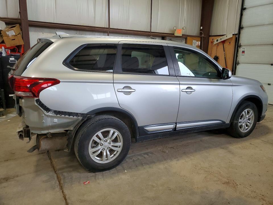 2019 Mitsubishi Outlander es