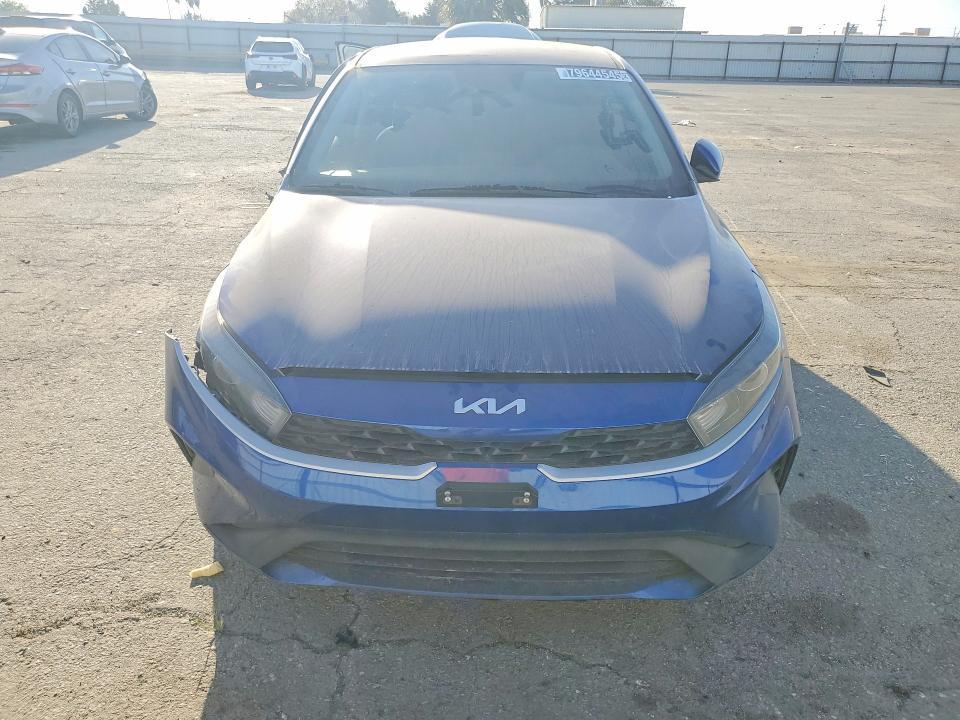 2022 KIA Forte lxs