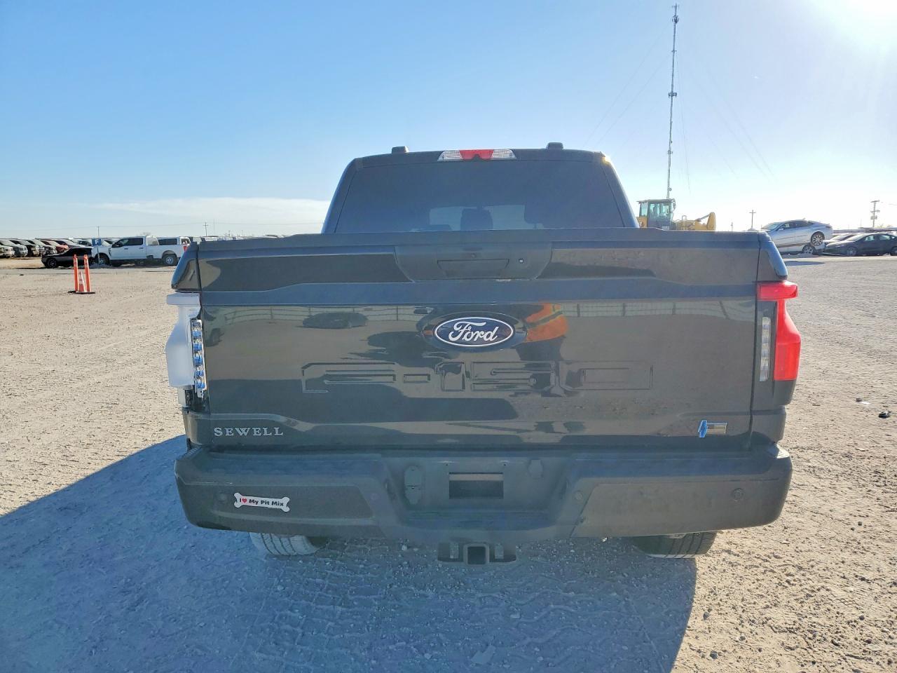 2025 Ford F150 Lightning XLT