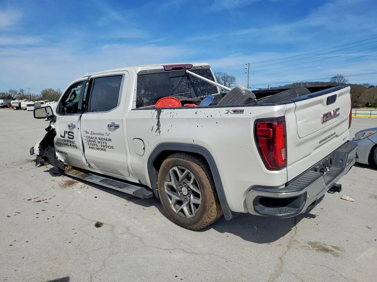 2024 GMC Sierra K1500 SLT