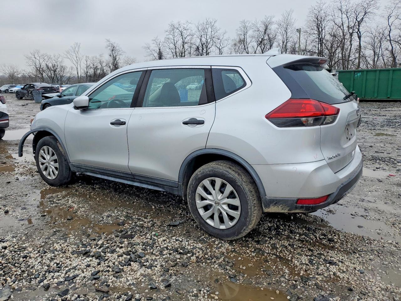 2018 Nissan Rogue s