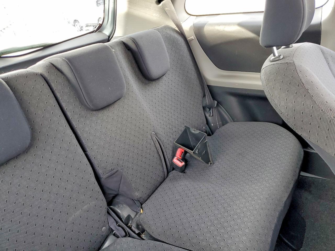 2009 Toyota Yaris Base