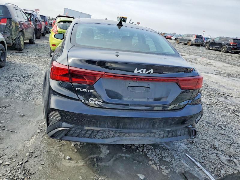 2023 KIA Forte lx